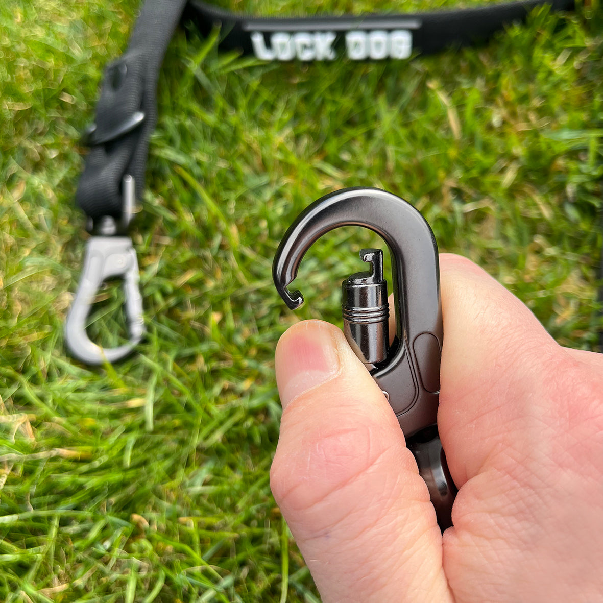 LOCK DOG bissfeste Hundeleine mit Karabiner
