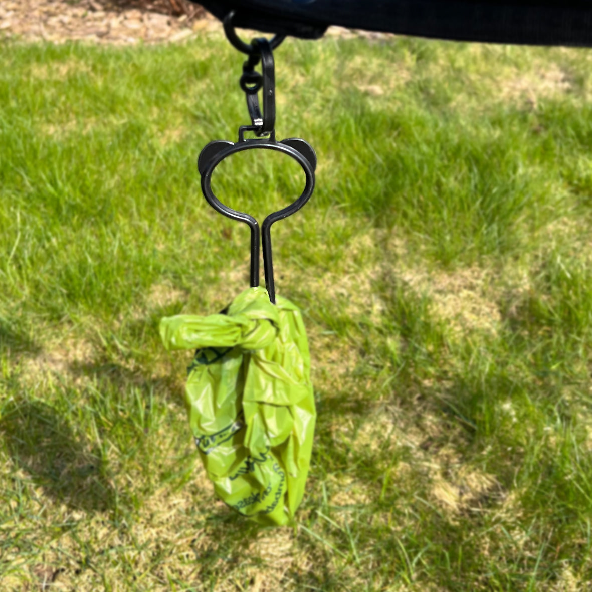 <tc>LOCK DOG theft-proof dog leash + CLEAN  lint brush</tc>