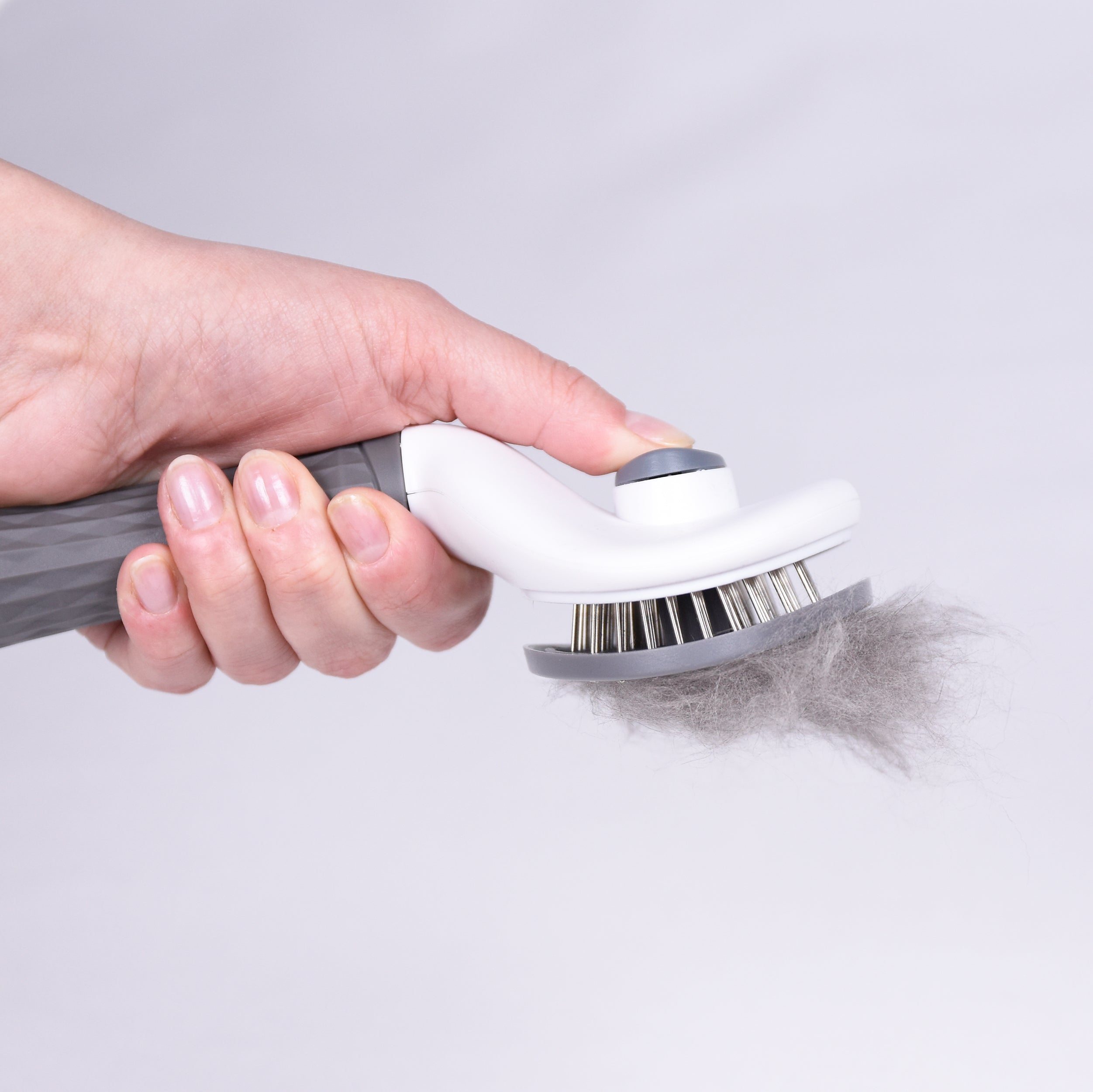 <tc>self-cleaning brush for dogs and cats - long fur</tc>